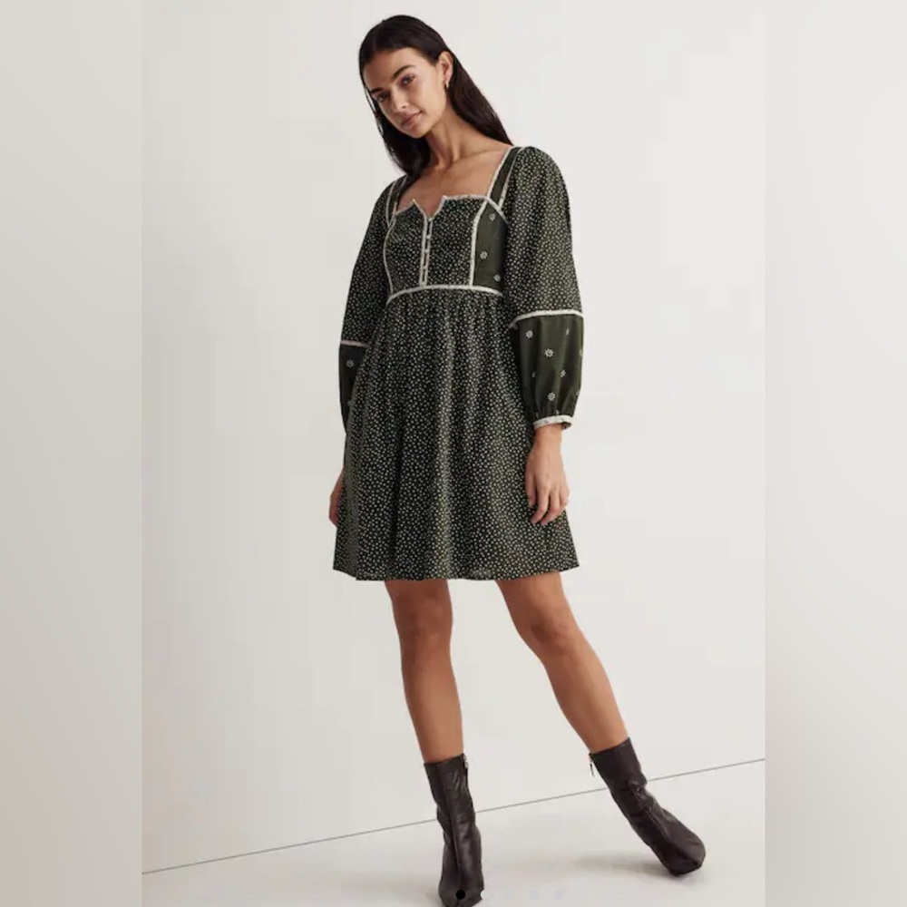 Madewell Black and White Long Sleeve Dress